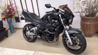 この方のGSR400は何処をいじってると思いますか？ - ぱっと見