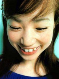 こういう歯並びの女の子 可愛くないですか 出っ歯 八重歯 げろかわい Yahoo 知恵袋