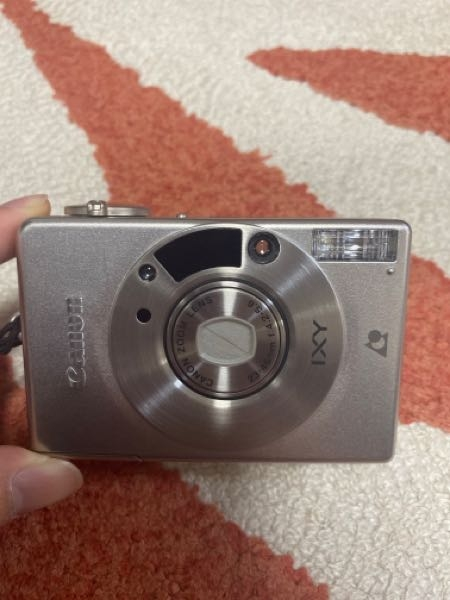 親が昔買ったCanonのixy320のフィルムカメラがありました - Yahoo