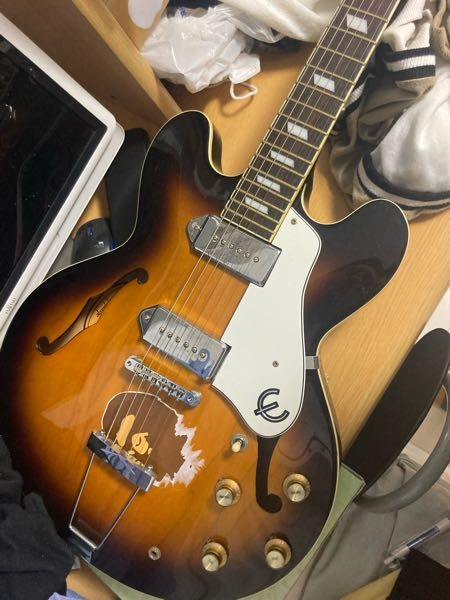 早い者勝ち！最新モデルEpiphone Casino