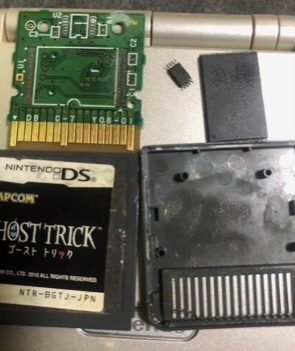 DSソフト動作不良品をオークションで購入しました。端子不良で清掃