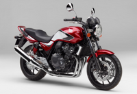 スーフォア乗り バイク初心者も女性ライダーも、熟練者も！ ホンダCB400SFは