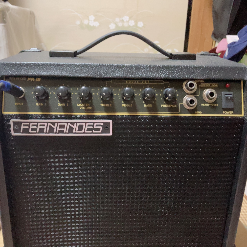 このギターアンプ(FERNANDES)の使い方を1から教えてほし - Yahoo!知恵袋