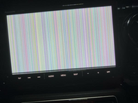 スズキ全方位カメラ搭載で、全方位画面にするとこの画面になり、何も表示されません。

ただ、タッチをしてコントラストの調整画面等は出てくるのですが、何が原因なのでしょうか… 