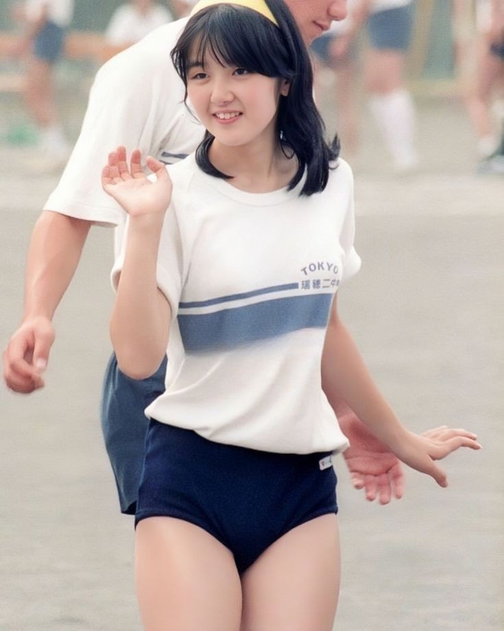 天然女子ブルマー 拾い物 紺色の誘惑 : mmikellsグループ