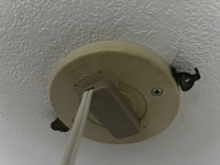 助けて、電信柱くらいの高さの蛍光灯交換