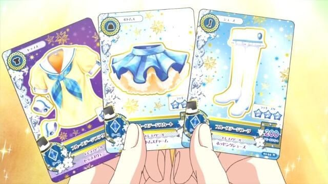 アイカツカードがぴったり入るカードスリーブ教えてください