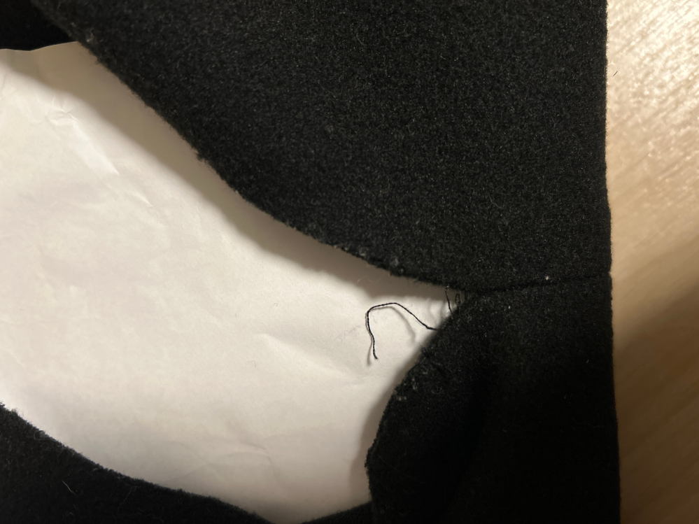 ZOZOTOWNの中古の服を購入しました。事前の説明文にはコンデ