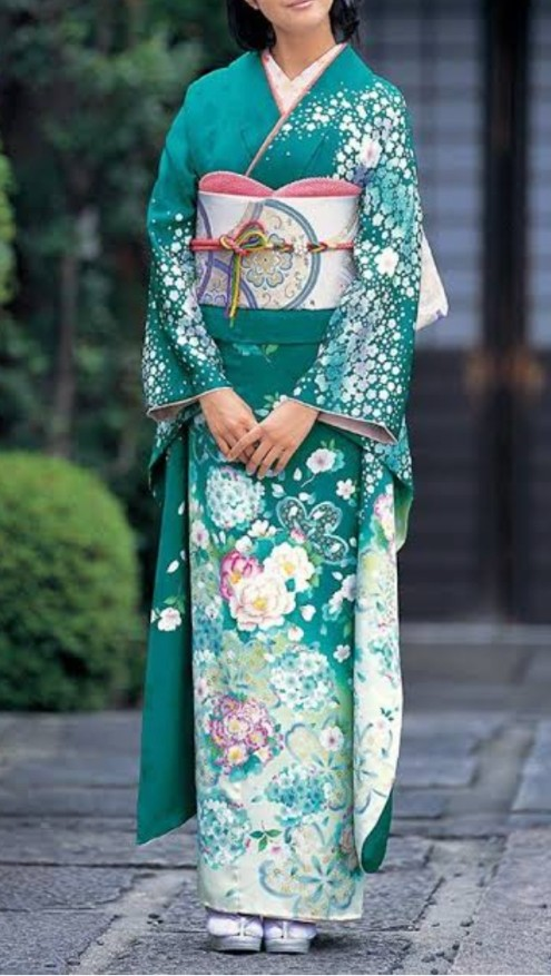 振袖の袖を切って訪問着に仕立て直し、子供の七五三に着ることはでき 