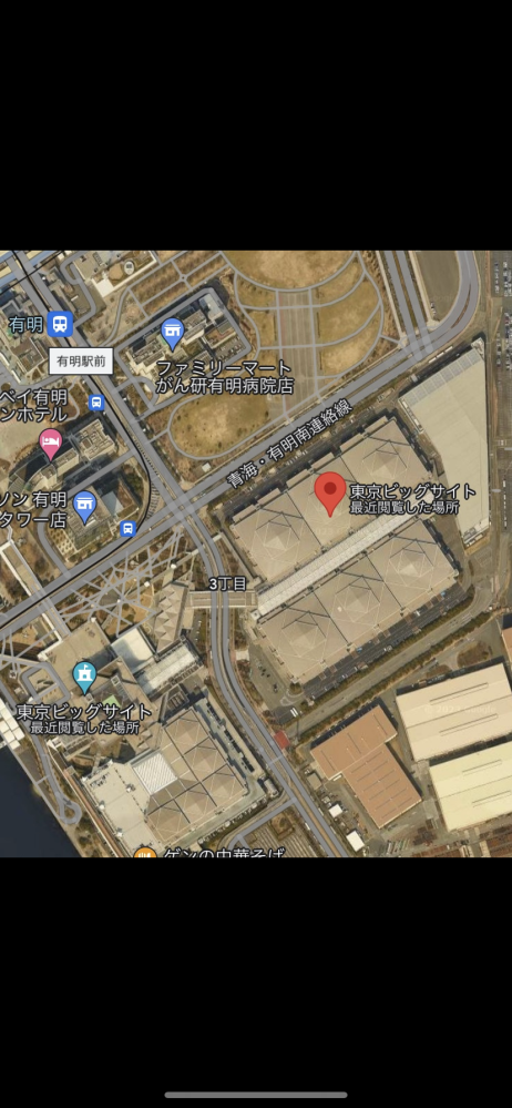 至急です！！！ 東京ビッグサイトってどっちですか？！ ラブライブの虹ヶ咲学園の舞台で、よくコミケの会場で知られているあの会場は右左どっちの東京ビッグサイトですか？？