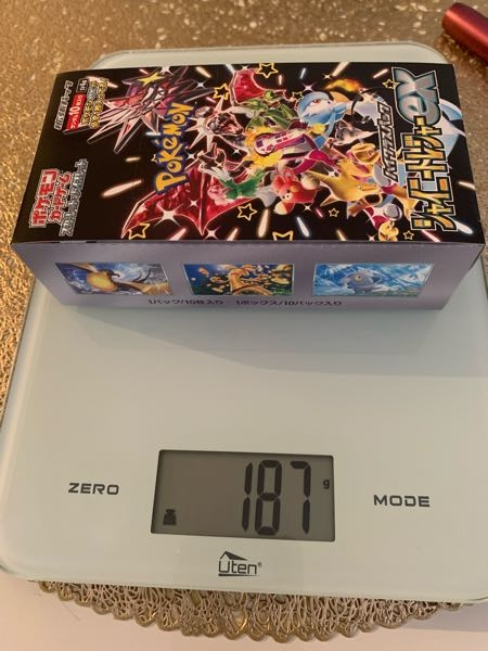 ポケモン シャイニートレジャーexの1BOX (シュリンクなし)を 箱のまま計量したら187gなので、レアカード期待値 薄いのかな？と思い、過去発売の物では200g以上と見かけた事があるので、開けるか迷っていて、 詳しくわかる方お見えになりませんか？