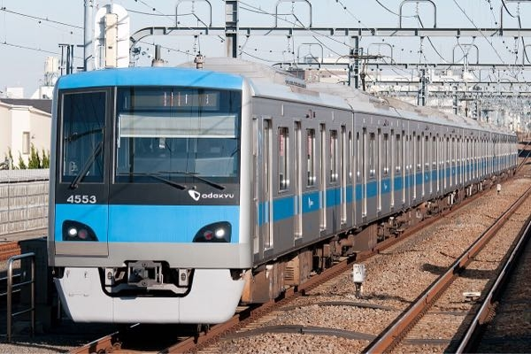 小田急4000形を東京メトロ千代田線・JR常磐緩行線直通運用専