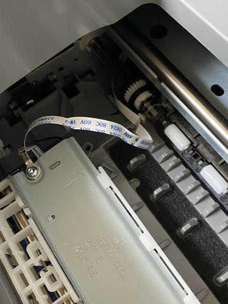 HPプリンターについて印刷している動きはするのですがインクが全く付き 