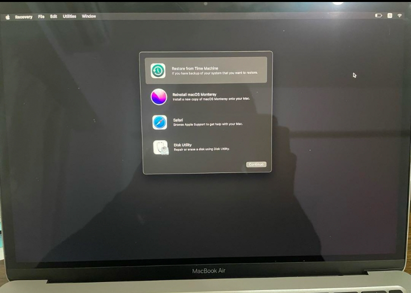 至急…MacBook初期化後について質問ですMacBookの初期 - Yahoo!知恵袋