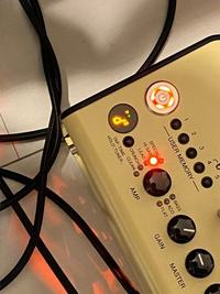 YAMAHATHR10Ⅱのアンプを使っているのですが、チューナーの文字がわ 
