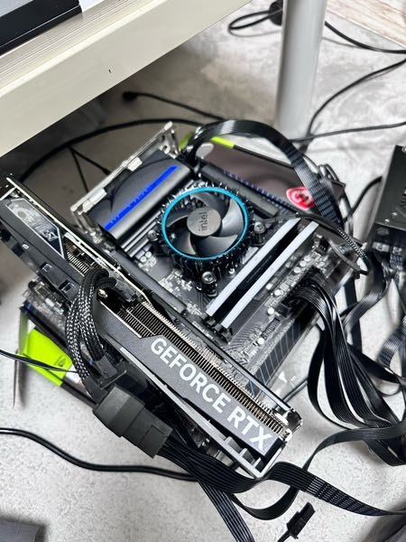 自作PCの動作確認でBIOSが立ち上がらない件についてまず構成CPU:In