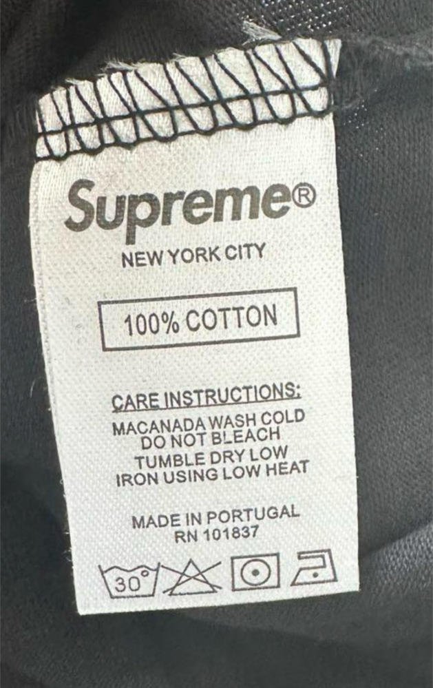 Supremeの半タグについて質問です。 - ①のタグはSupreme - Yahoo