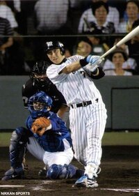 阪神今岡選手と広島東出選手 顔少し似てると思いませんか Yahoo 知恵袋