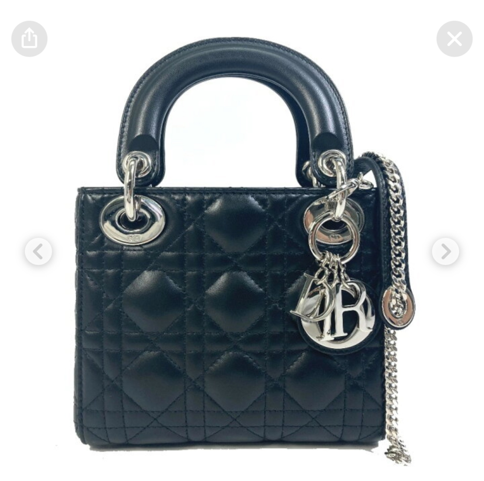 【可愛さがぎゅっと詰まった逸品♡】DIOR ショルダーバッグ Diorのバッグに詳しい方、教えてください。この形のショルダー