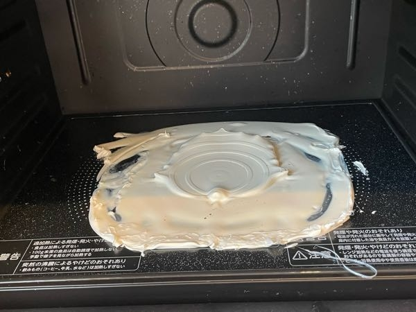 至急助けてください。電子レンジの受け皿を入れたままオーブンの予熱を 