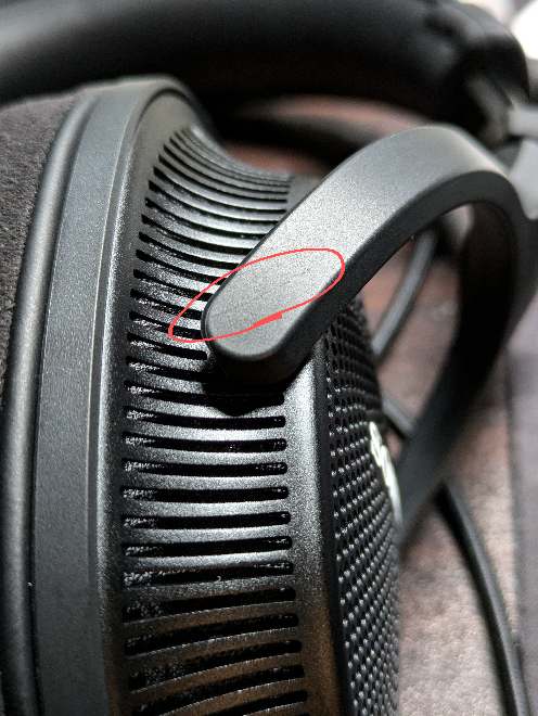 ヘッドホンの初期傷についてお聞きします。先程新品でSONYのMDR-MV1
