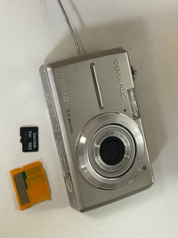 OLYMPUSFE-220のXDカードに関してです。 - 画像のmicro OLYMPUSFE-220のXDカードに関してです。 - 画像のmicro