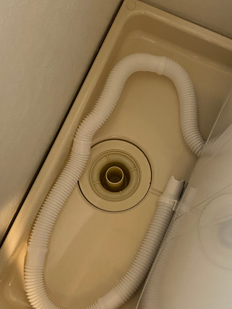 洗濯機の設置方法について業者にこれでは設置できません、とお断りされ 