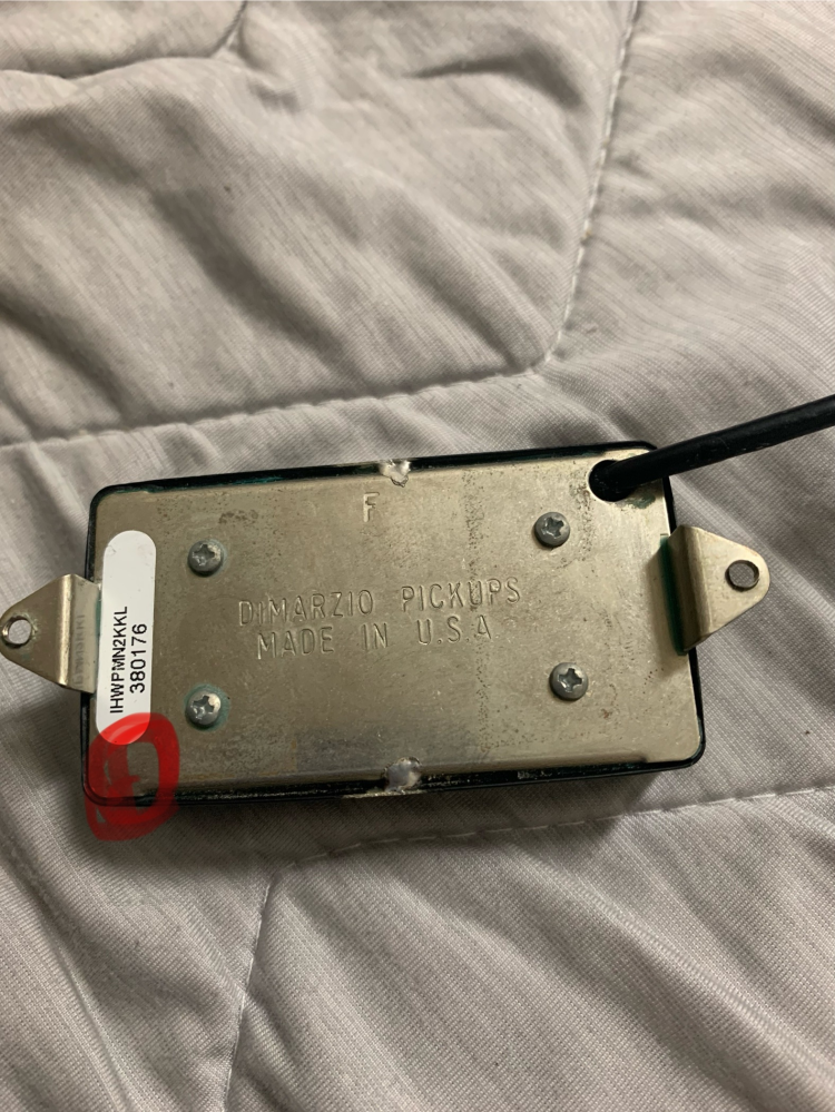 ピックアップ交換について写真のdimarzioのピックアップです