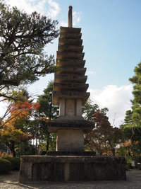 神社にある、この建物、オブジェクト？はなんでしょうか？名前とか意味とかわかれば教えていただけると幸いです。 