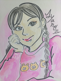 女装男子です。
先日女装外出時に似顔絵師さんに似顔絵を描いてもらいました。
どうですか？
ちなみに髪は地毛です。 