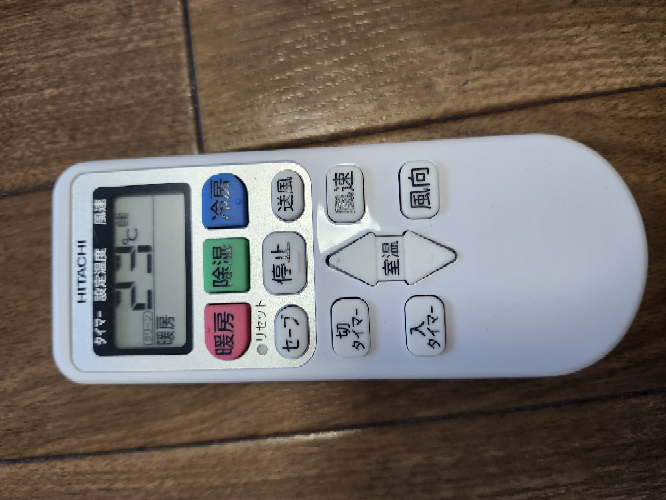 エアコンについて。 - 質問8月に22年使用してきたエアコンが水