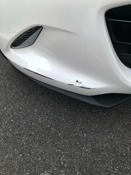 NDロードスター100thの右下バンパーを擦ってしまい』 BMWアルピナ
