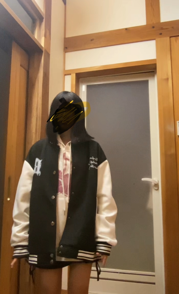 大至急】今日お友達と遊びに行くんですけど、このコーデ芋っぽいです 