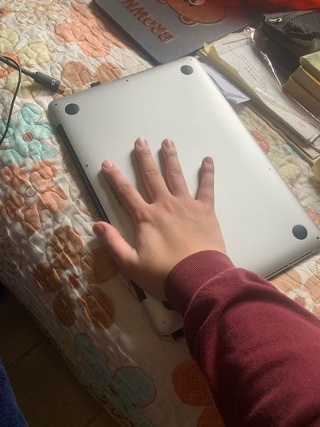 すみません。私のMacBookProA1502ですが、数年前にメ... - Yahoo!知恵袋