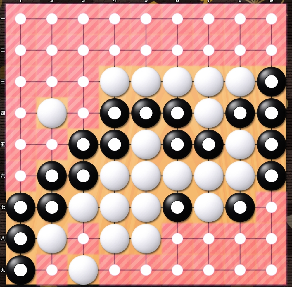 これはなぜ黒石が全部死んでいるのでしょうか？ また、どこかを繋いでいたら黒の陣地はできたのでしょうか？ 初心者でアプリで覚え立てです。