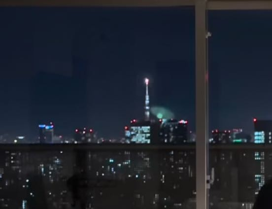 この夜景は どの辺から見たものか分かりますでしょうか。 タワーは恐らくスカイツリーかと思います。