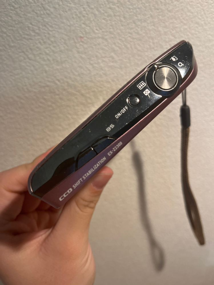 カシオEXILIMEX-Z2300について質問です。昔撮ったデジカメの写真