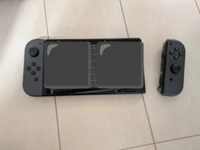 信頼も厚い Switchが壊れてしまいました。コントローラーが写真のようにな Nintendo Switch