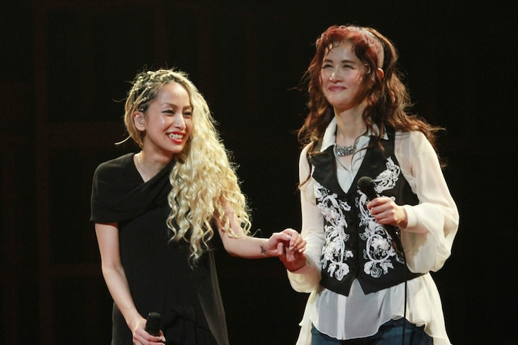 こんばんは 皆さんは 中島みゆきさんと中島美嘉さん どちらが好きですか？？