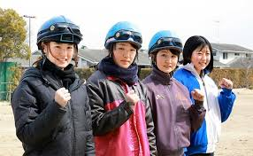 おはこんばちはぢゃ(ToT) 今週の土・日での以下の騎手の中で 一番1着をとるのは誰でしょうか？ぢゃ(?_?) ①今村聖奈 新潟(4鞍)(2鞍) ②河原田菜々 新潟(1鞍)(1鞍) ③小林美駒 新潟(5鞍)(3鞍) ④永島まなみ 新潟(4鞍)(4鞍) ⑤古川奈穂 新潟(2鞍)(1鞍) ⑥いない