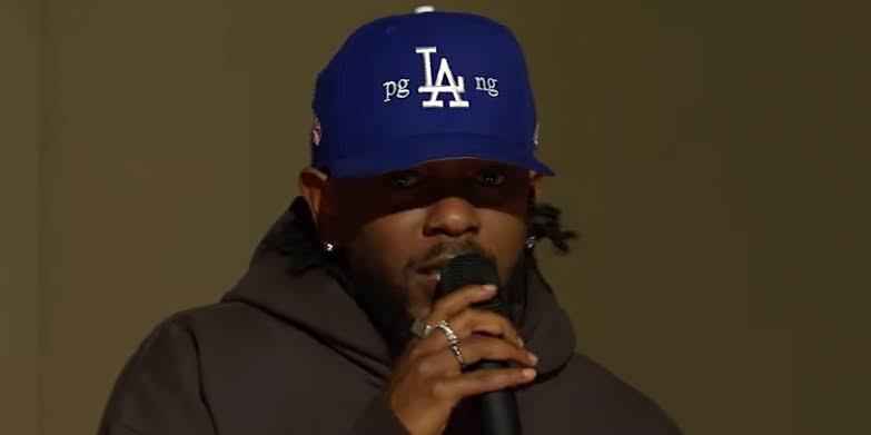 ケンドリックラマーが被っているpglangのニューエラキャップが欲しくて