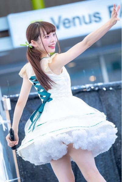 このアイドルの名前を教えていただけないでしょうか？