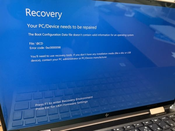 急募】500枚HPのノートパソコンがこの画面になってしまったのですが