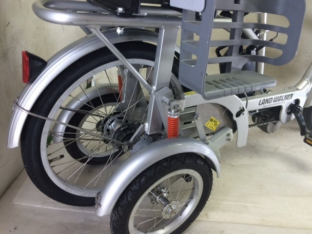 失礼いたします4輪自転車「かるがもグランド」についてご質問させて 