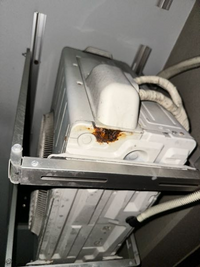 取引相手決まりました！！新品エアコン室外機付き！！