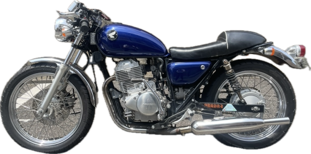 CB250NホークIIIの三段シートの件です。ヤフオク、メルカリなど