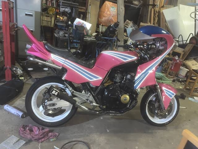 nc31にCBR400Fの外装を積もうと考えています。しかしフレ - Yahoo