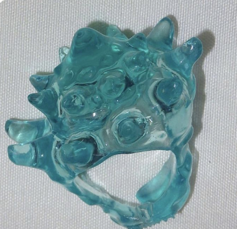 美しい古美術◼️蔵の裏からかなり雰囲気のある蓋のある花瓶