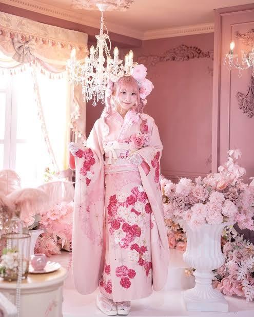 齋藤樹愛羅ちゃんの振袖がどこのものがわかる方いらっしゃいませんか