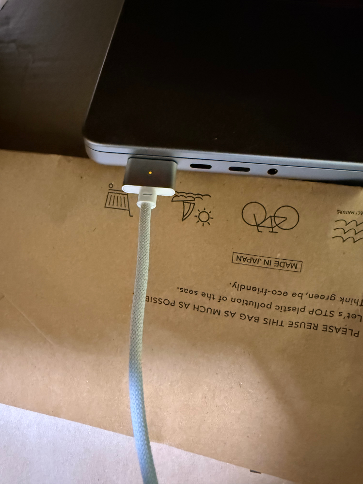 MacBookProが完全放電してしまった場合の復活までの時間は大体どれ